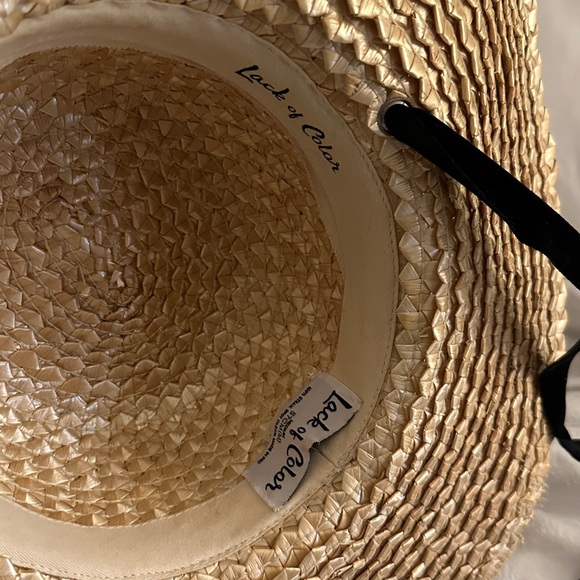Lack of color straw hat Medium 57cm EUC - Picture 3 of 3